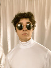 Load image into Gallery viewer, Vintage Round Sunglasses