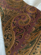 Load image into Gallery viewer, Vintage Silk Burberrys Tie