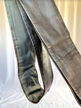 Load image into Gallery viewer, Vintage Dark Brown Leather Belt