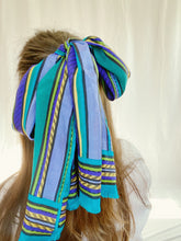 Load image into Gallery viewer, Vintage Oscar de la Renta Silk Scarf